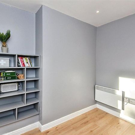 Beautiful Townhouse In Morecambe Buitenkant foto