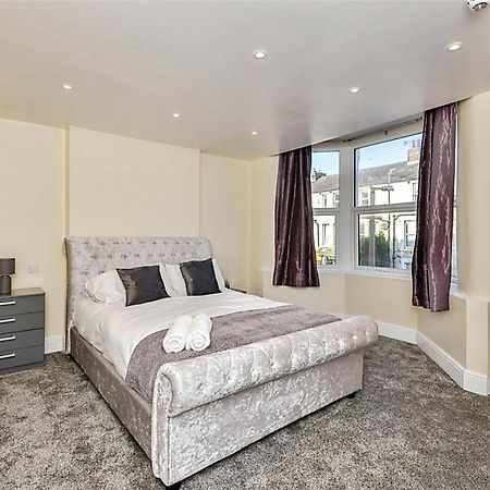 Beautiful Townhouse In Morecambe Buitenkant foto